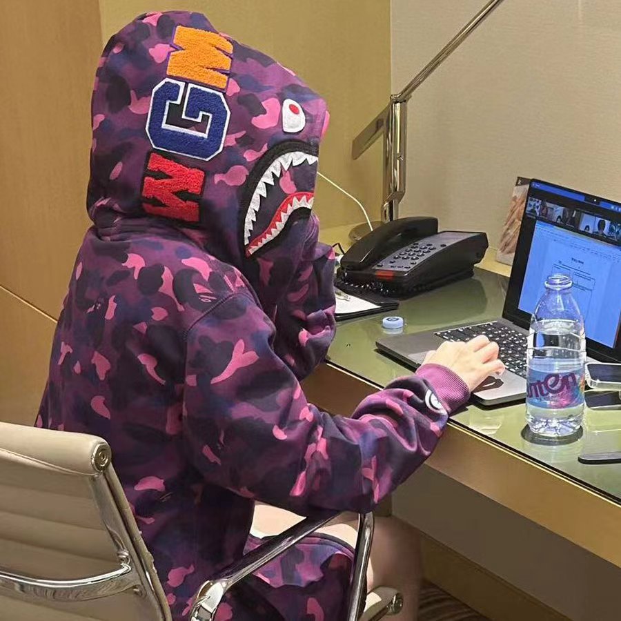 BAPE